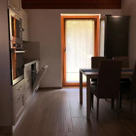 Holiday home Casa Vacanza Con Giardino In Montagna Saint-Vincent